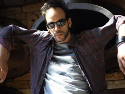 Οι… εσωτερικές αναζητήσεις του Μουζουράκη